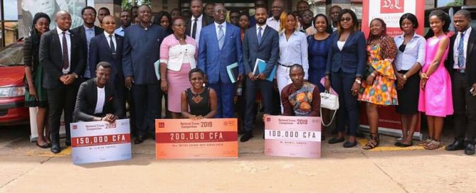 Participants-guests-foretia-team-pose-for-a-photo-after-the-conclusion-of-the-third-Nkafu-debate-in-Yaounde (1)