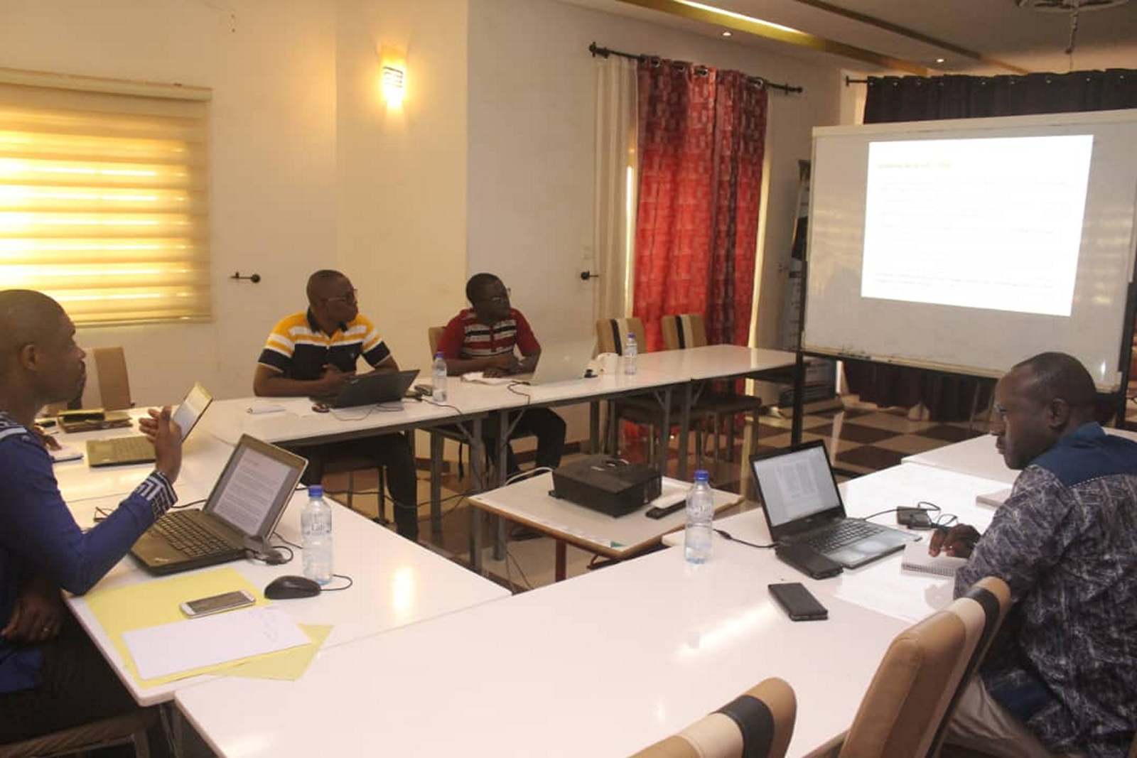 Social Entrepreneurship Working Session – Burkina-Faso Cameroon (3)